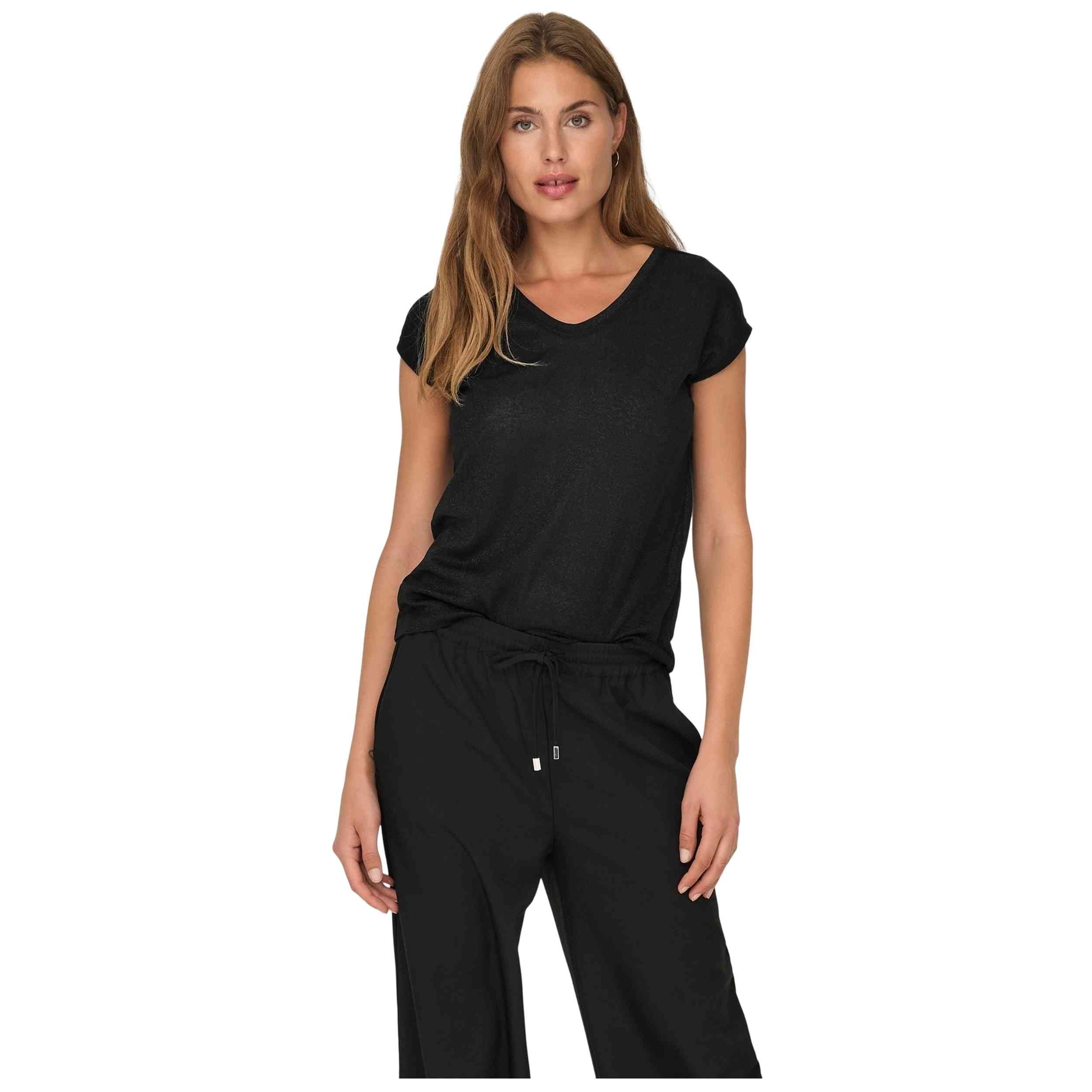 Imagen del producto con referencia 15136069-NEGRO