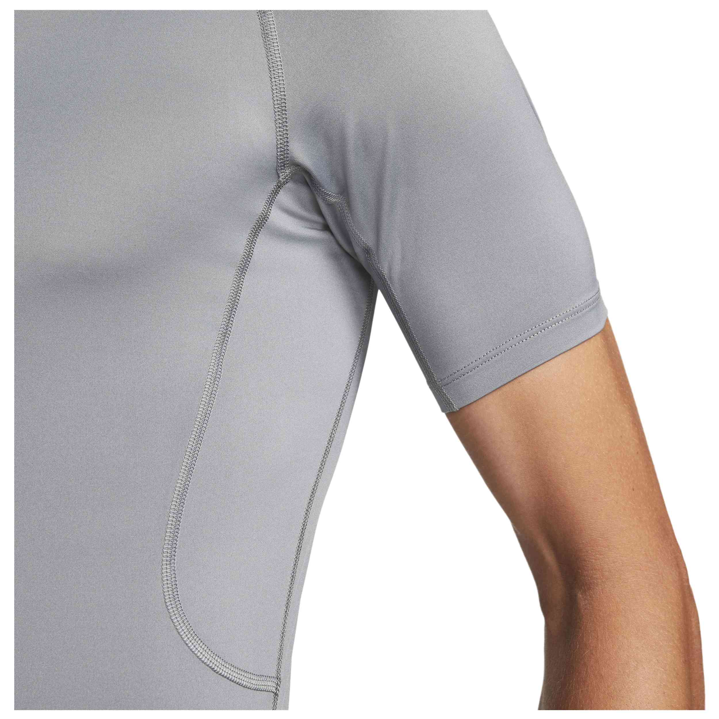 Imagen del producto con referencia FB7932-084